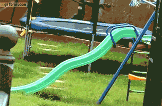 Забавные моменты из жизни щенков Забавные моменты из жизни щенков