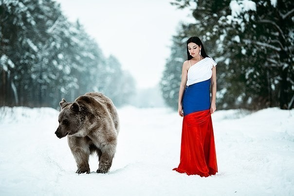 Красавица и Медведь: встреча в лесу